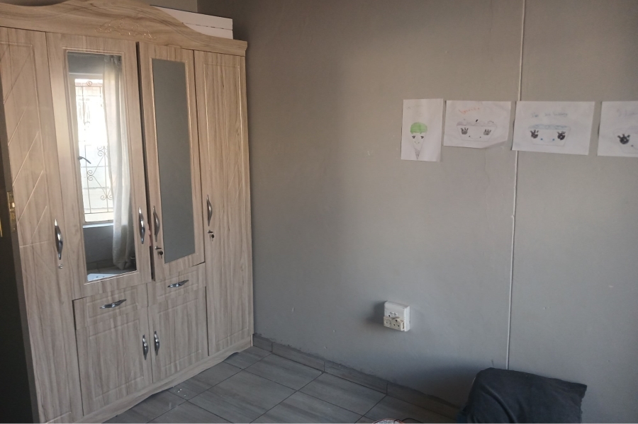 3 Bedroom Property for Sale in Roodepan Northern Cape